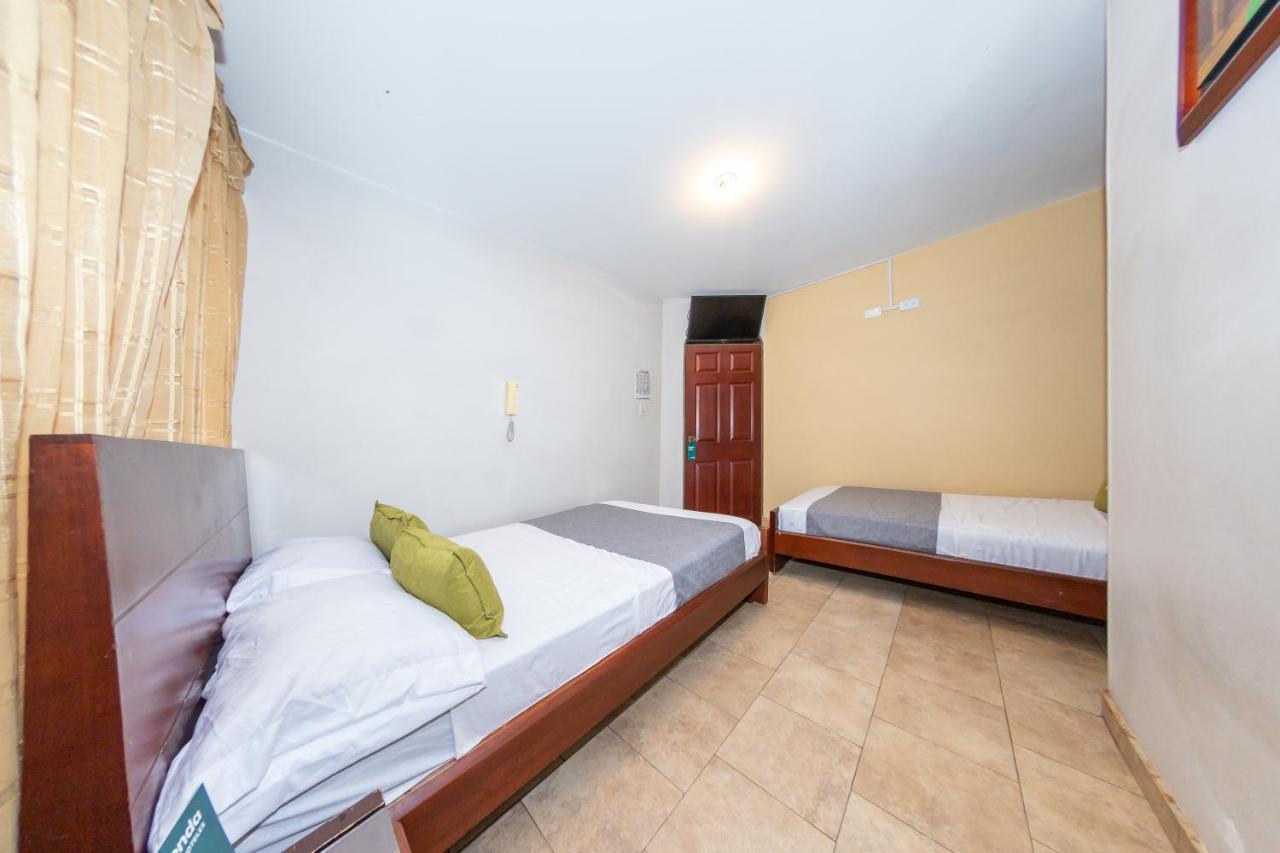 Hotel Home Bioma 1010 ボゴタ エクステリア 写真