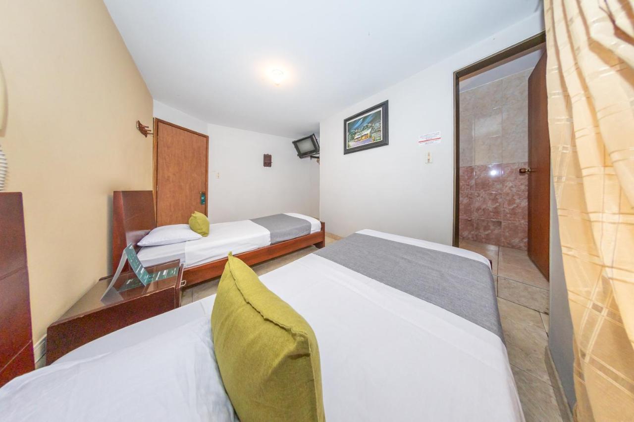 Hotel Home Bioma 1010 ボゴタ エクステリア 写真