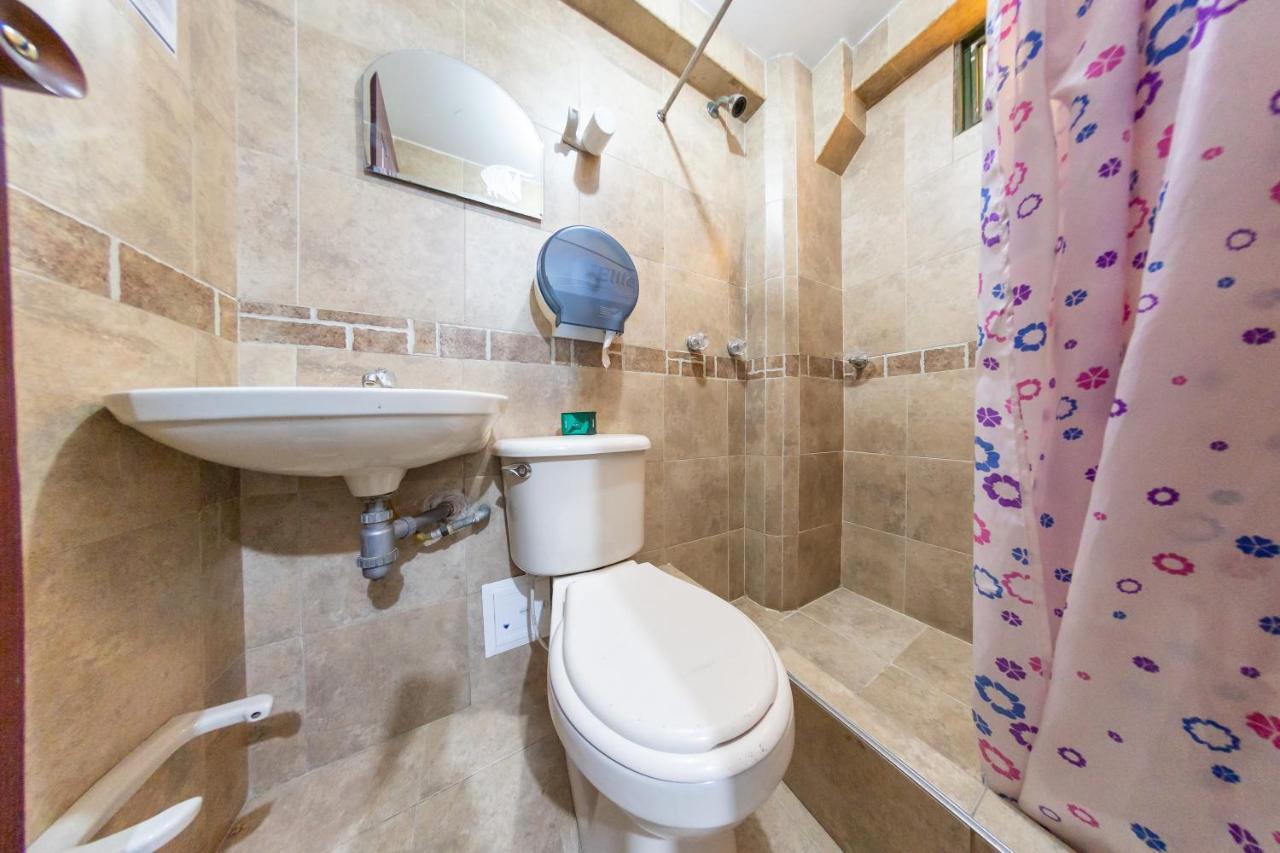 Hotel Home Bioma 1010 ボゴタ エクステリア 写真